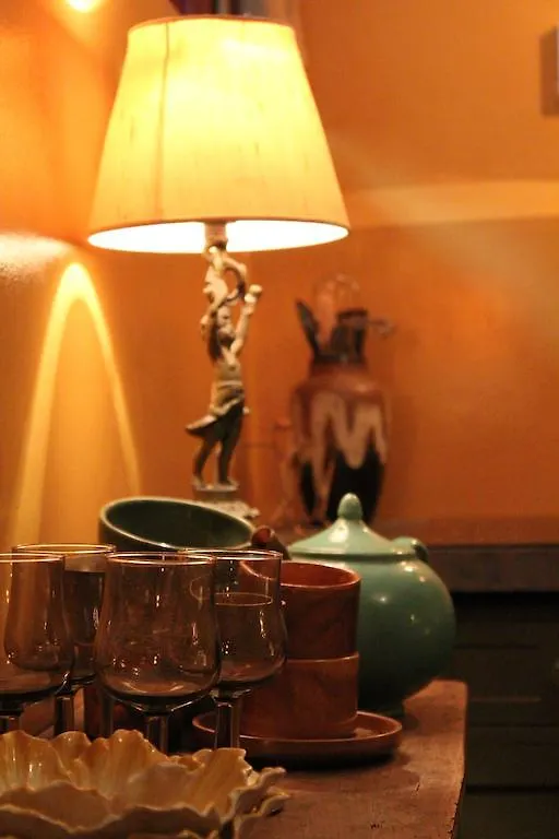 B&B Petit Paris Amsterdam 0*,  Netherlands